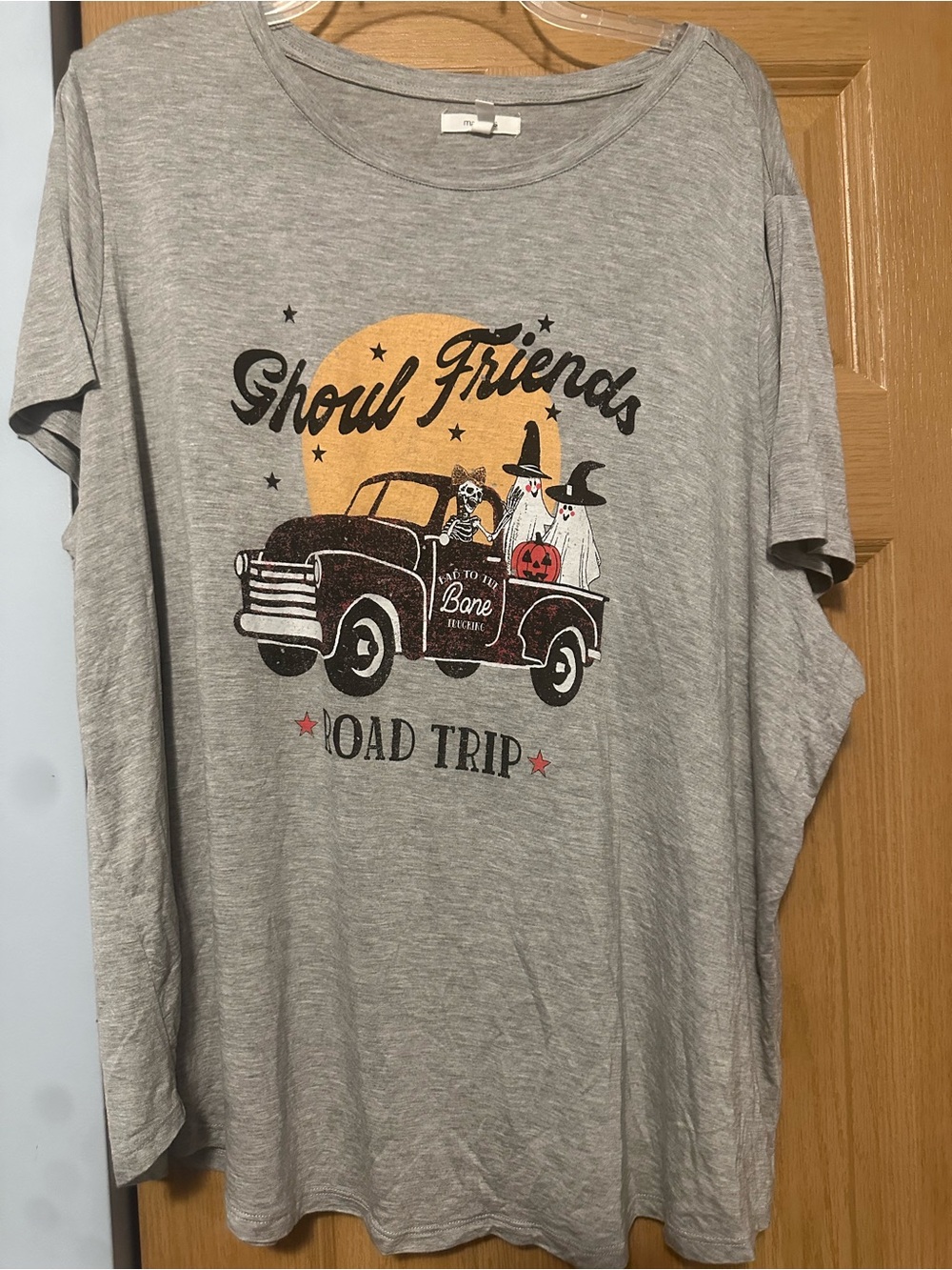 Maurices Gray 'Ghoul Friends Road Trip' Graphic Tee